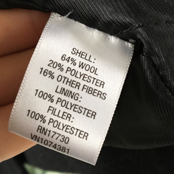 Heavy Wool Pea Coat 🦆 - Picture 3 of 4